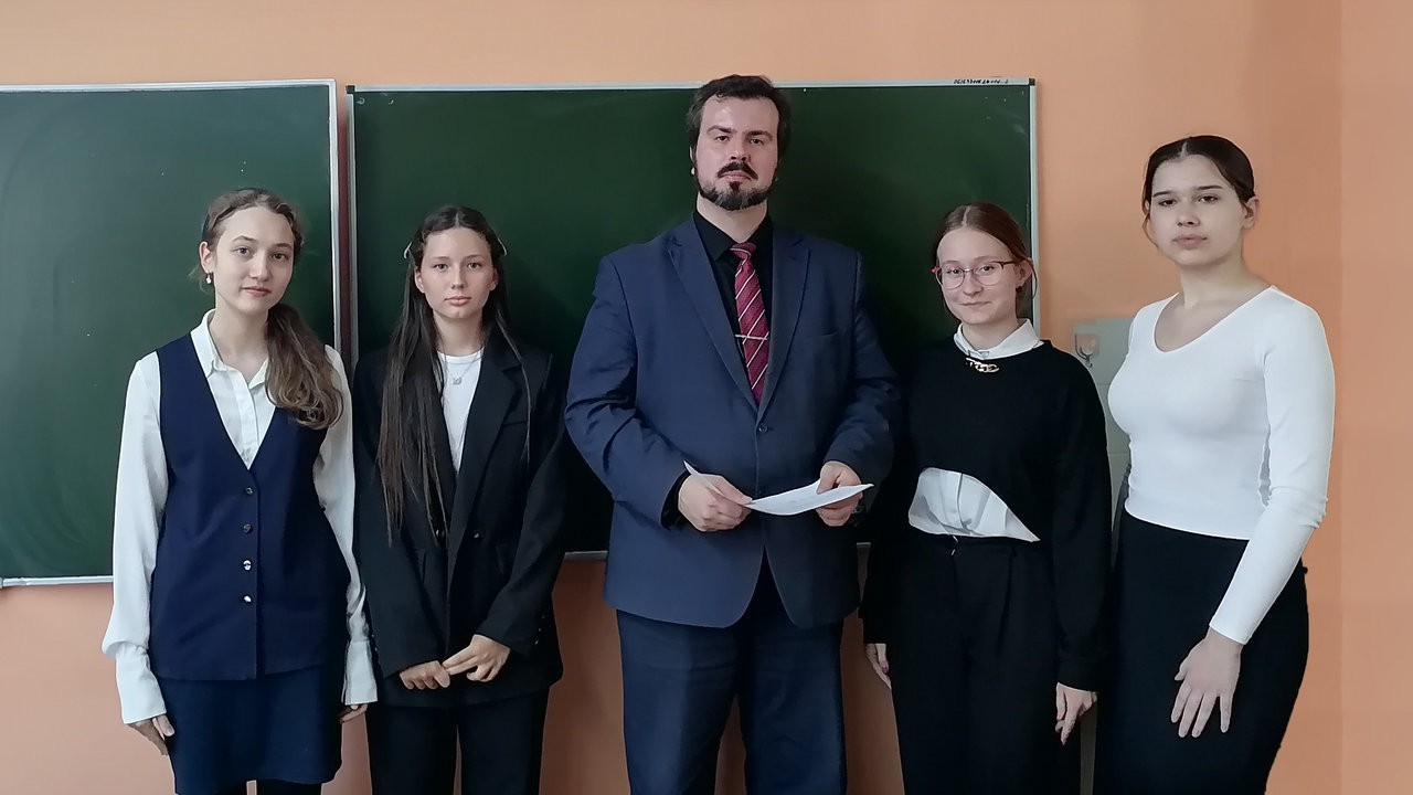 В помощь юным исследователям истории